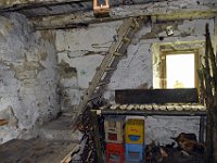 DSC 2016  -  INTERNO DEL CASOLARE ADIBITO A RICOVERO