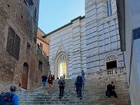 46  -  SCALINATA PER IL DUOMO